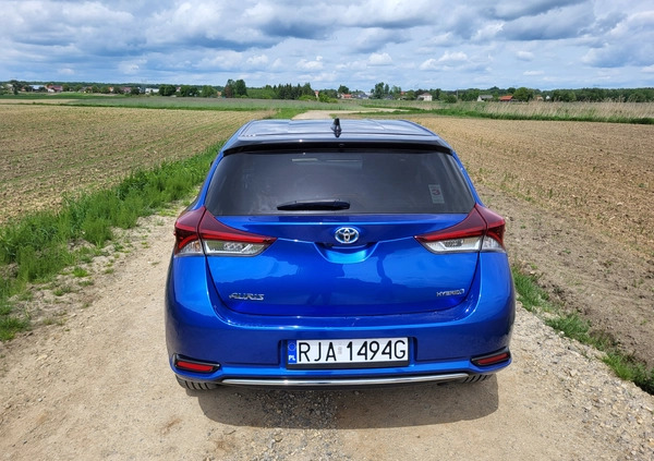 Toyota Auris cena 71900 przebieg: 55000, rok produkcji 2018 z Jarosław małe 232